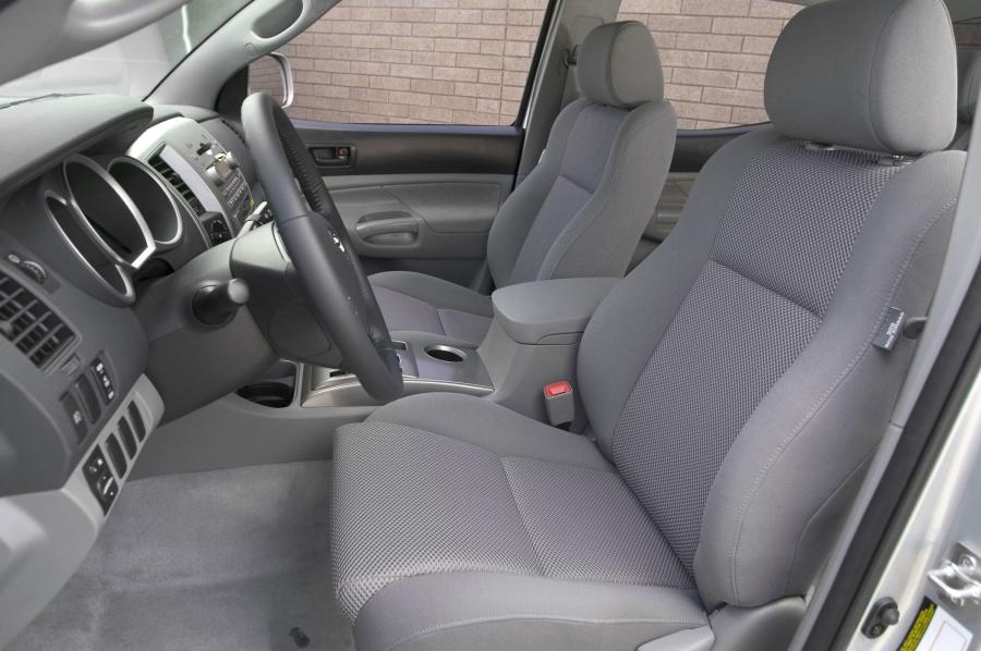  Toyota Tacoma 2006 года  (фото 56 из 84)